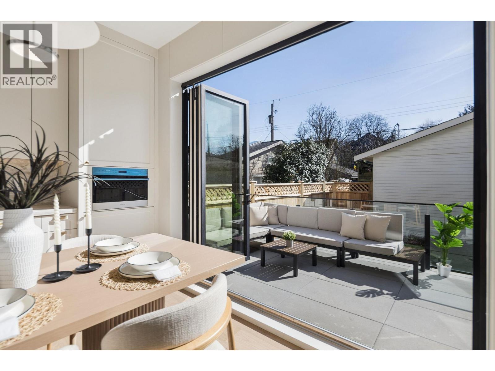 2 3036 W 13th Avenue, Vancouver, British Columbia  V6K 2V2 - Photo 13 - R3096339