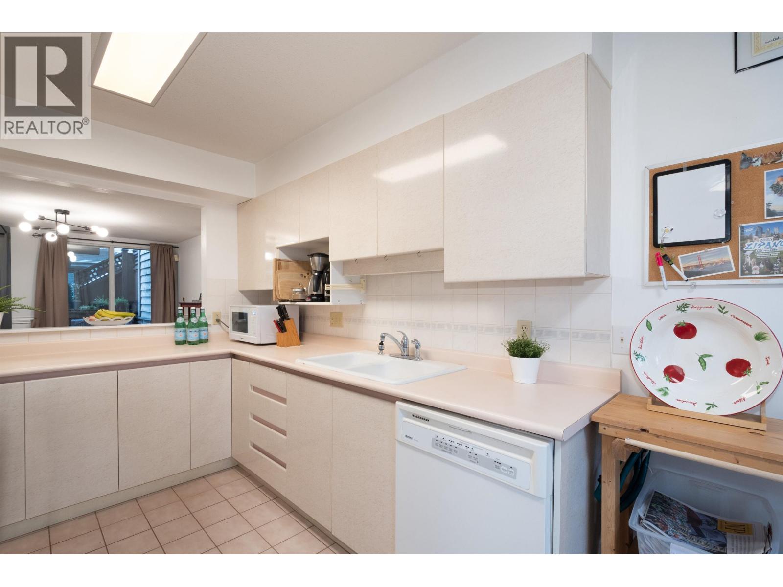 10 815 Tobruck Avenue, North Vancouver, British Columbia  V7P 1V9 - Photo 13 - R3088198