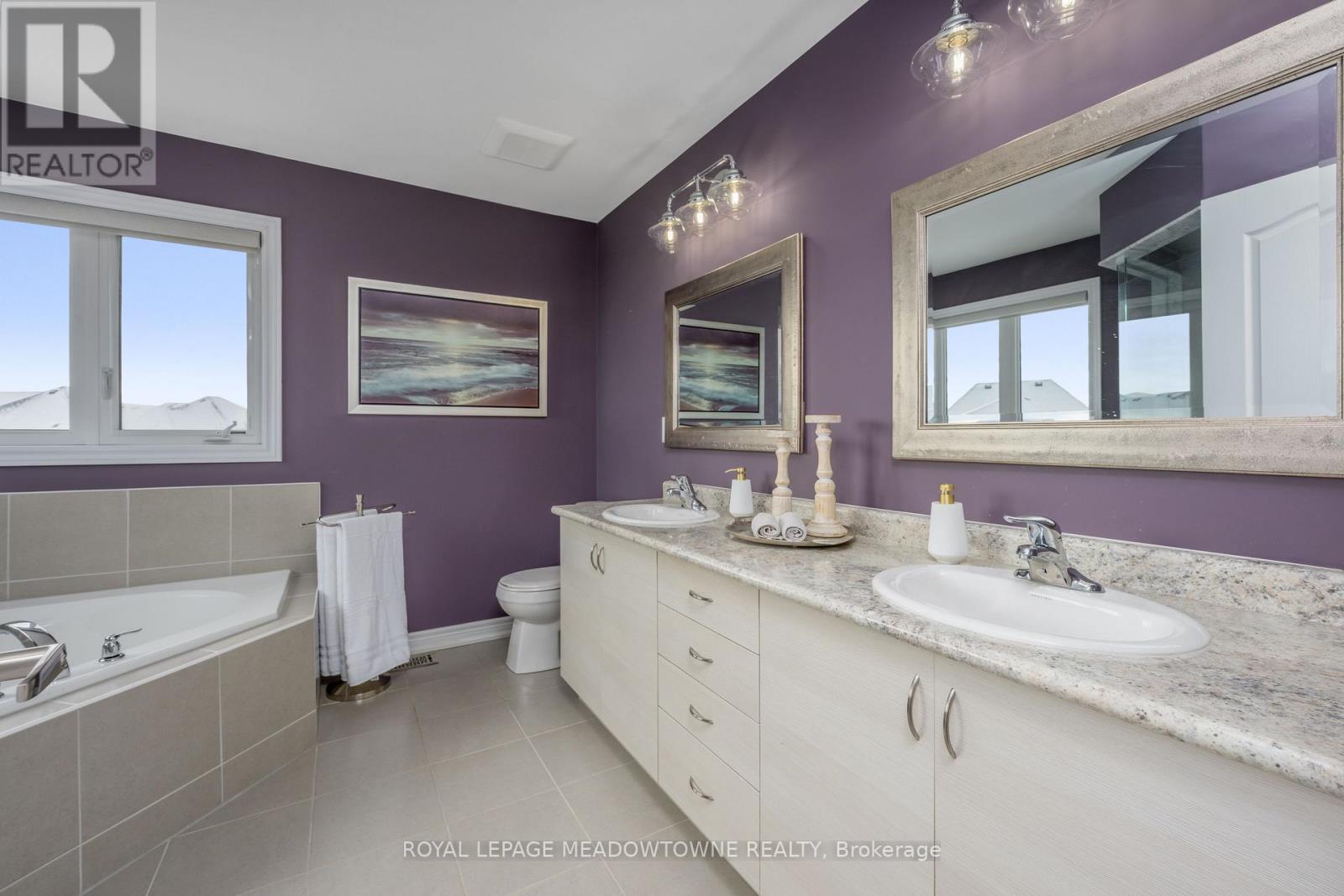 71 Northwest Court, Halton Hills, Ontario  L7G 0K7 - Photo 22 - W12710752