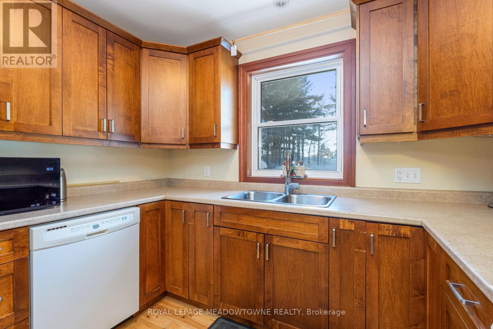 9341 Sideroad 9, Erin, Ontario  L7J 2L8 - Photo 13 - X12748686