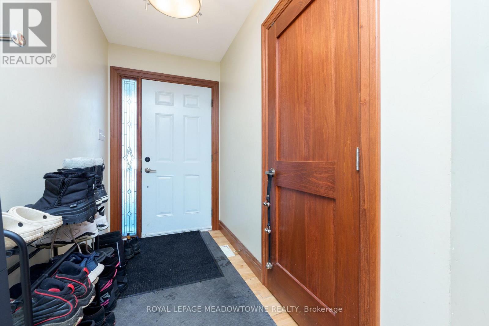 9341 Sideroad 9, Erin, Ontario  L7J 2L8 - Photo 3 - X12748686