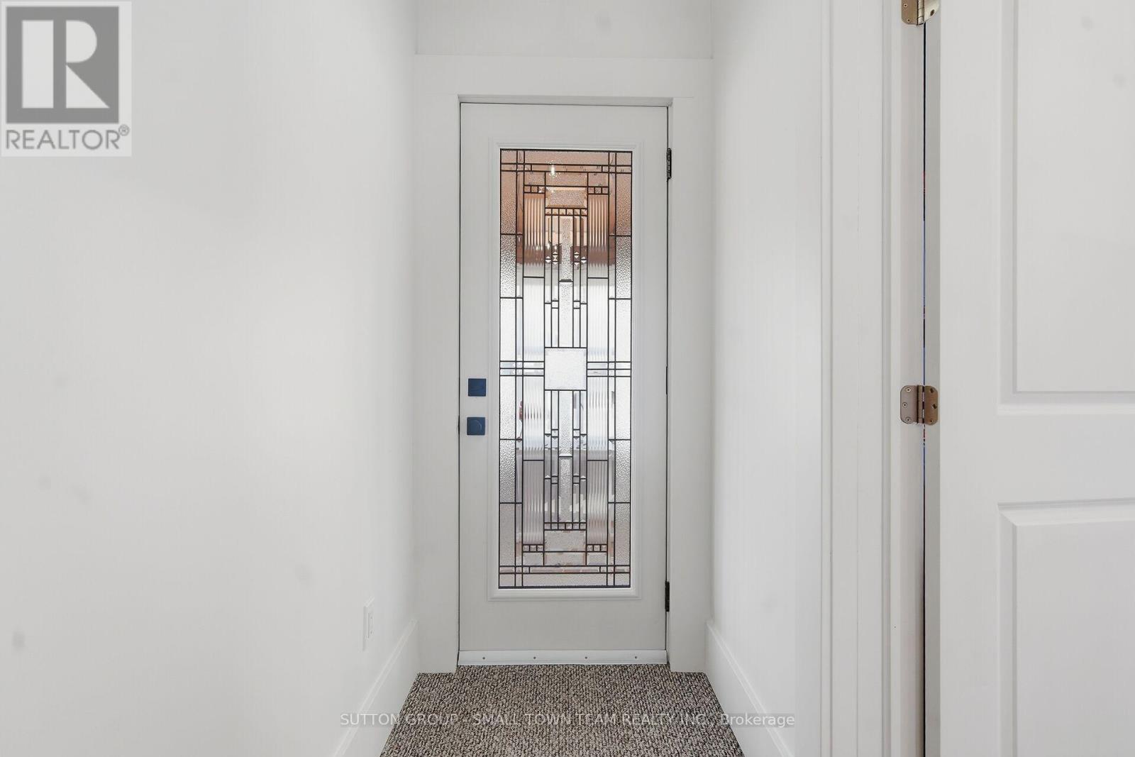 83 John Street W, South Huron, Ontario  N0M 1S1 - Photo 6 - X12948288