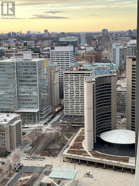 4412 - 70 Temperance Street, Toronto, Ontario  M5H 4E8 - Photo 12 - C12948266