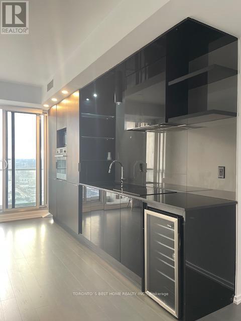 4412 - 70 Temperance Street, Toronto, Ontario  M5H 4E8 - Photo 2 - C12948266