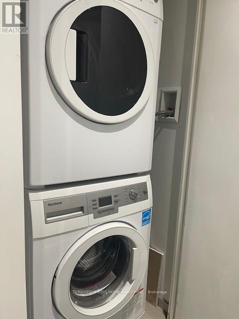 4412 - 70 Temperance Street, Toronto, Ontario  M5H 4E8 - Photo 8 - C12948266