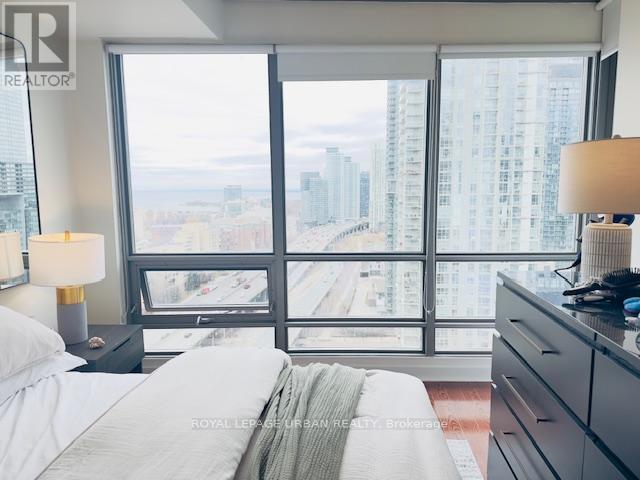 2606 - 5 Mariner Terrace, Toronto, Ontario  M5V 3V6 - Photo 12 - C12948300