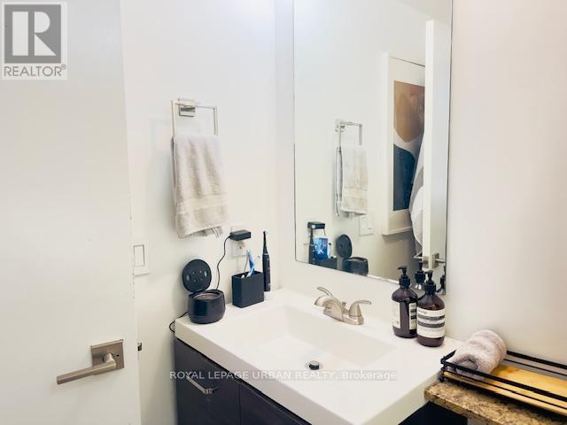 2606 - 5 Mariner Terrace, Toronto, Ontario  M5V 3V6 - Photo 15 - C12948300