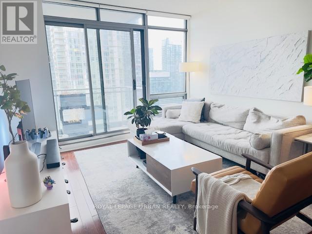 2606 - 5 Mariner Terrace, Toronto, Ontario  M5V 3V6 - Photo 6 - C12948300