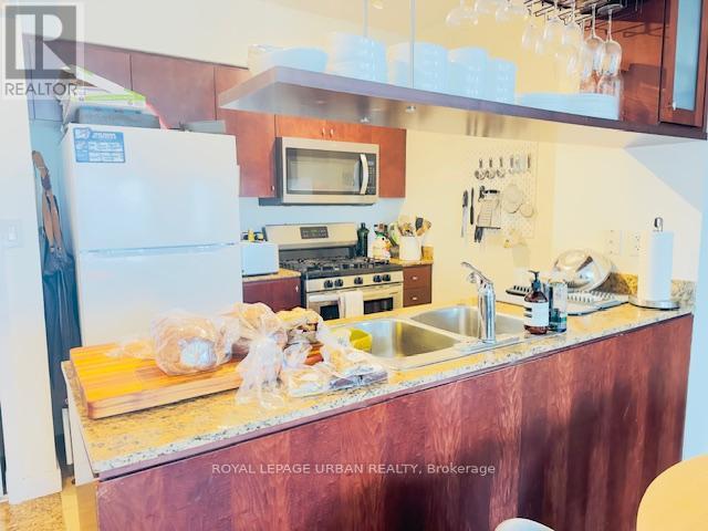 2606 - 5 Mariner Terrace, Toronto, Ontario  M5V 3V6 - Photo 8 - C12948300