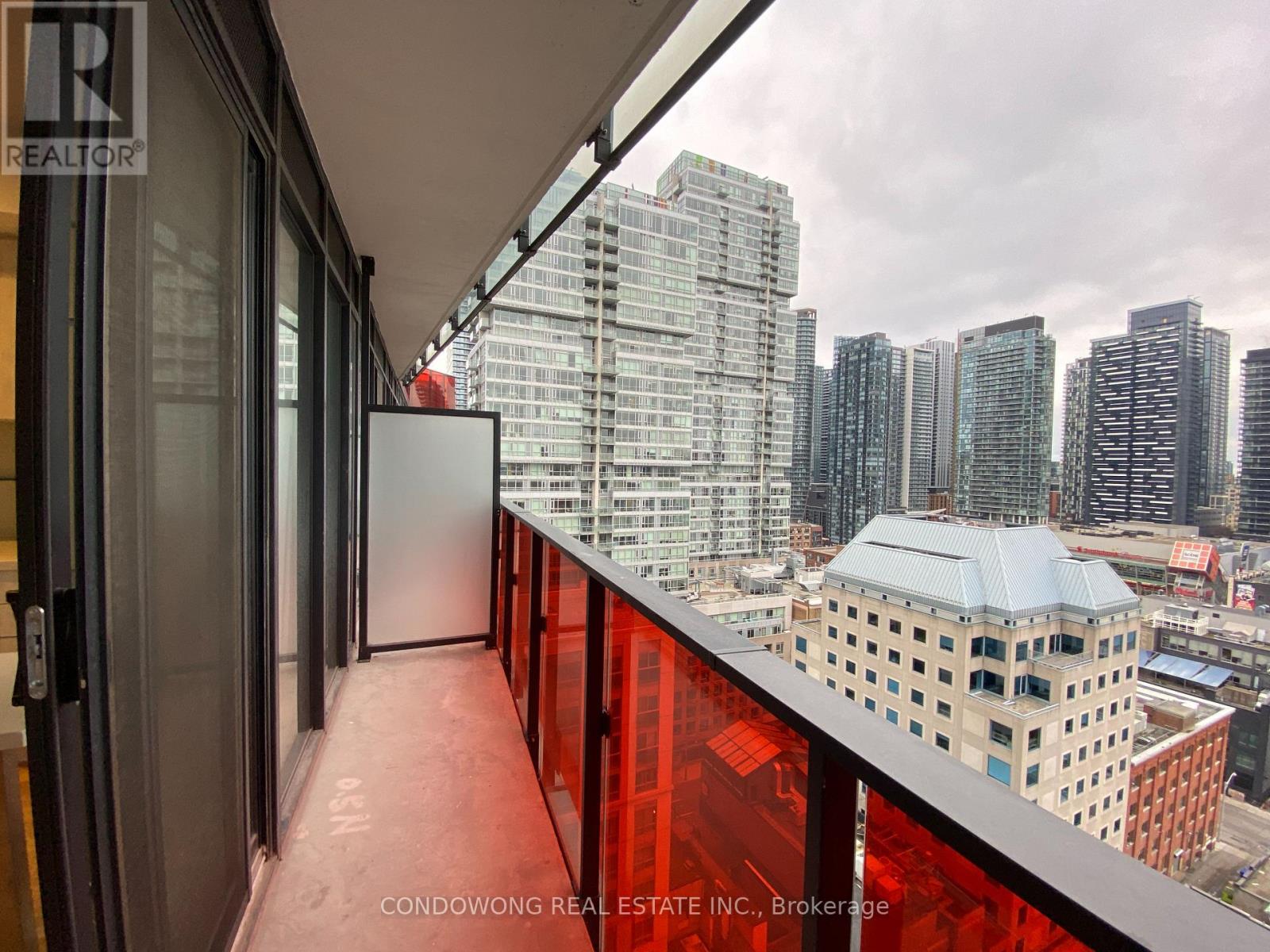 1703 - 215 Queen Street W, Toronto, Ontario  M5V 0P5 - Photo 6 - C12948352