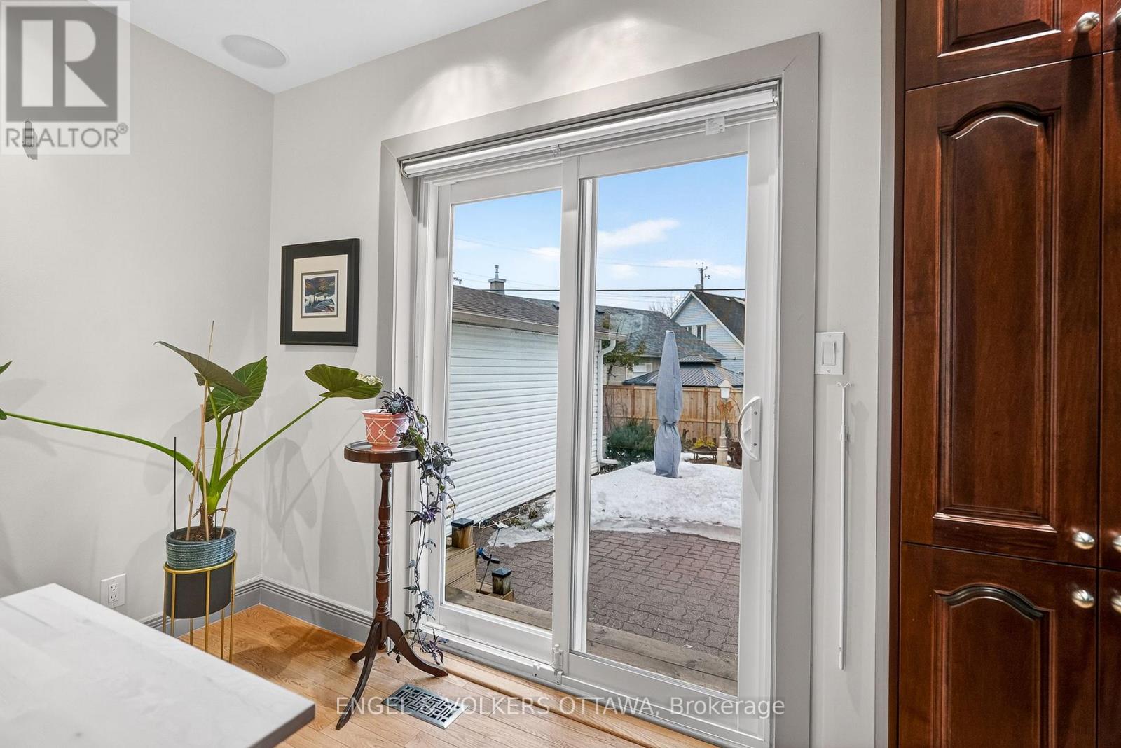 381 Montfort Street, Ottawa, Ontario  K1L 5M9 - Photo 17 - X12948338