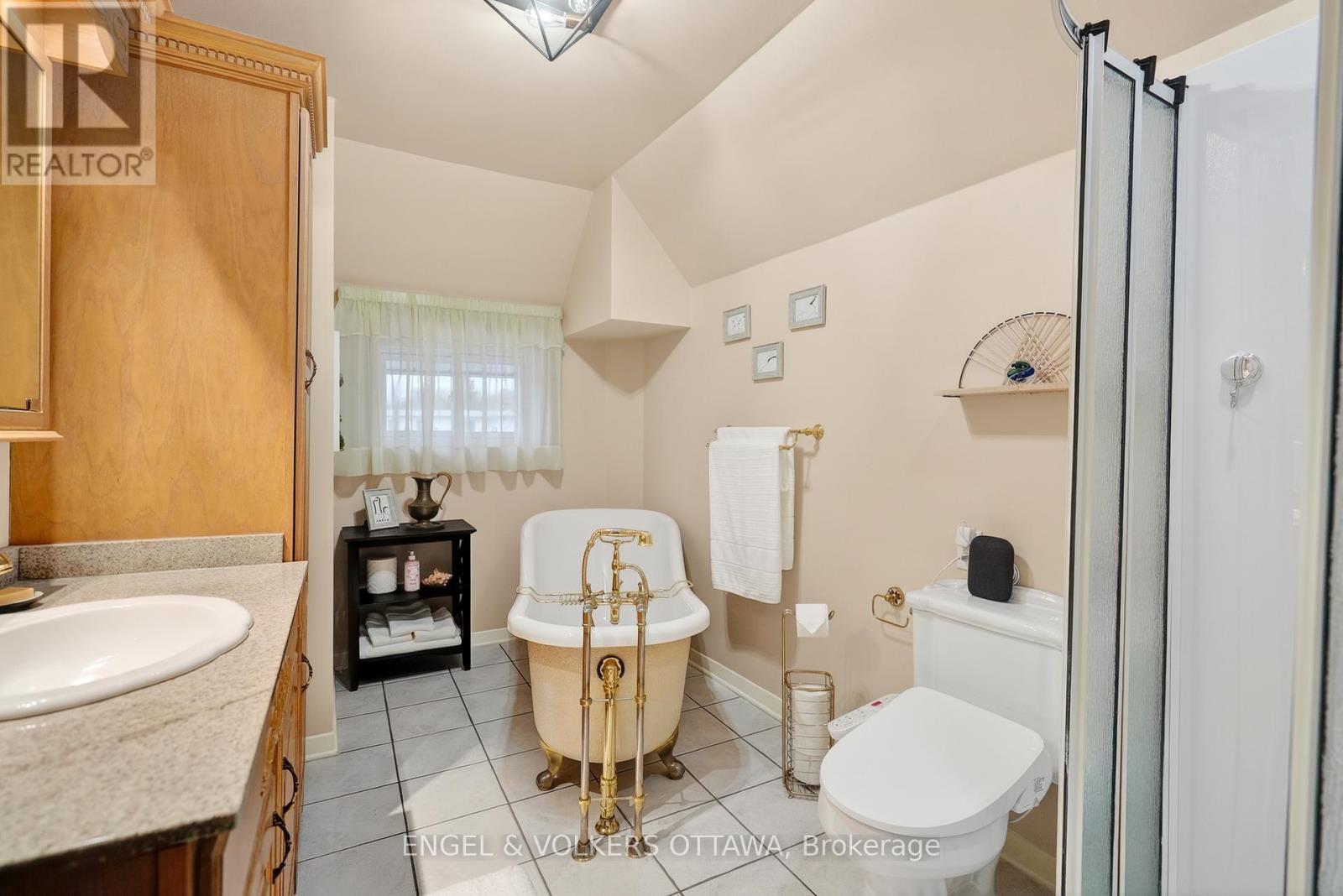 381 Montfort Street, Ottawa, Ontario  K1L 5M9 - Photo 24 - X12948338