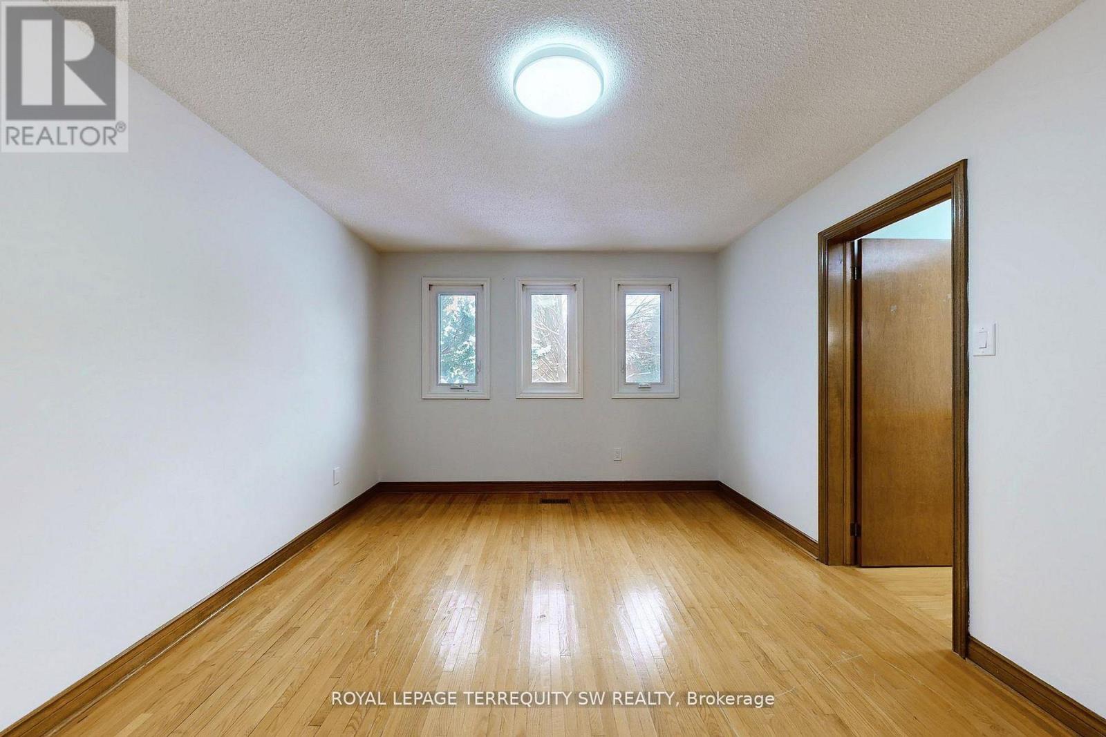 327a Beechgrove Drive, Toronto, Ontario  M1E 4A2 - Photo 18 - E12948332