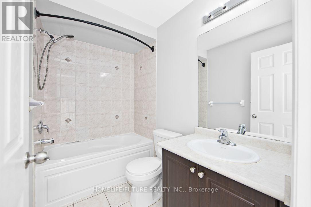 282 Delray Drive, Markham, Ontario  L3P 3J3 - Photo 16 - N12948348