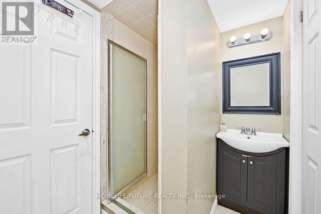 282 Delray Drive, Markham, Ontario  L3P 3J3 - Photo 22 - N12948348