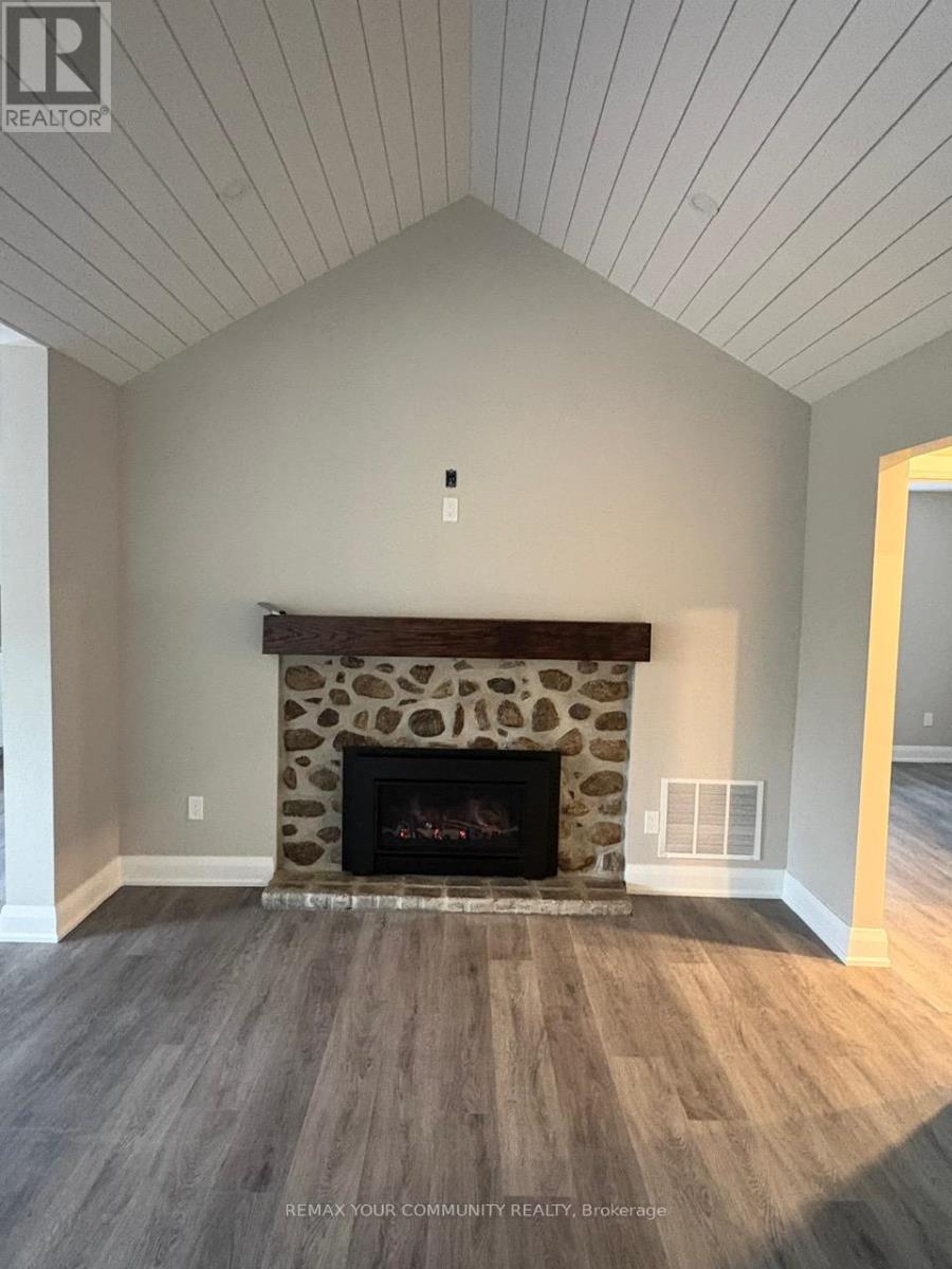 3958 Grove Place, Innisfil, Ontario  L9S 2S7 - Photo 7 - N12948350