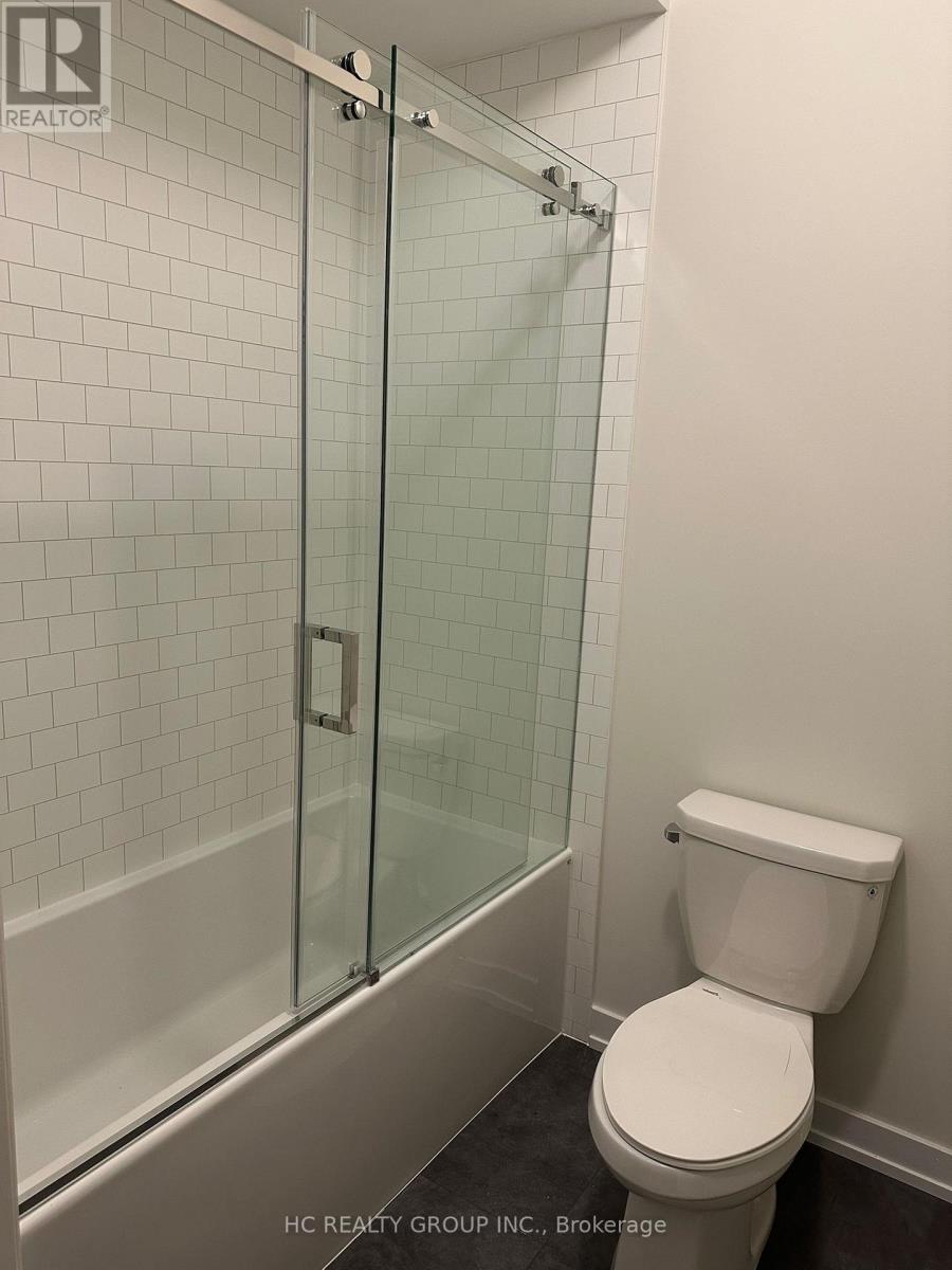 11 Bullata Lane, Richmond Hill, Ontario  L4B 0J6 - Photo 5 - N12948366