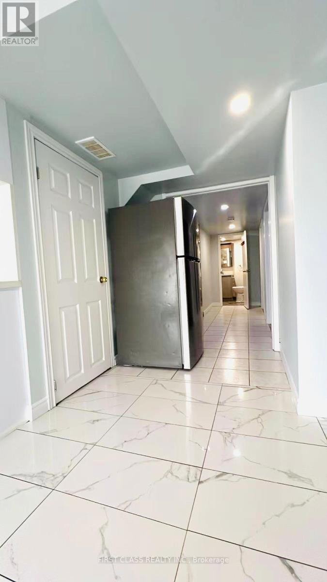 Bsmt - 96 Fieldwood Drive, Toronto, Ontario  M1V 3G4 - Photo 8 - E12905662