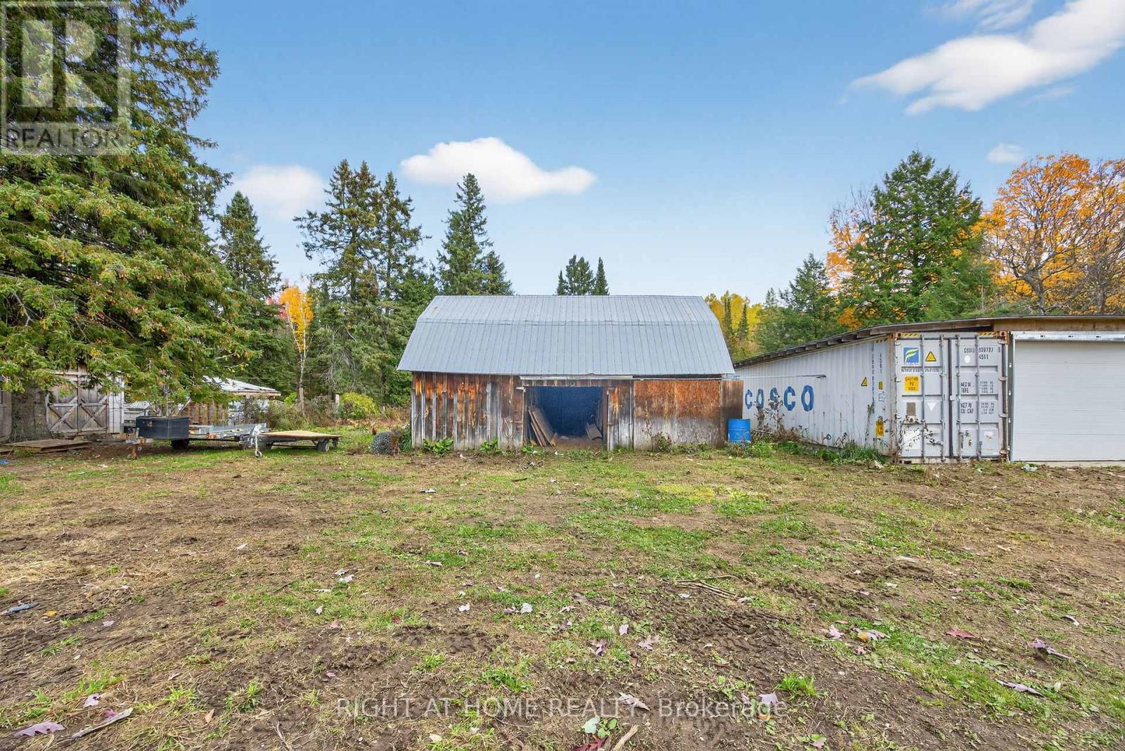 207 Scarlett Line, Oro-Medonte, Ontario  L0L 1V0 - Photo 38 - S12948330