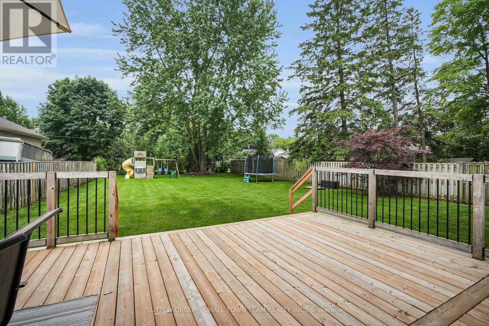 83 John Street W, South Huron, Ontario  N0M 1S1 - Photo 33 - X12948288