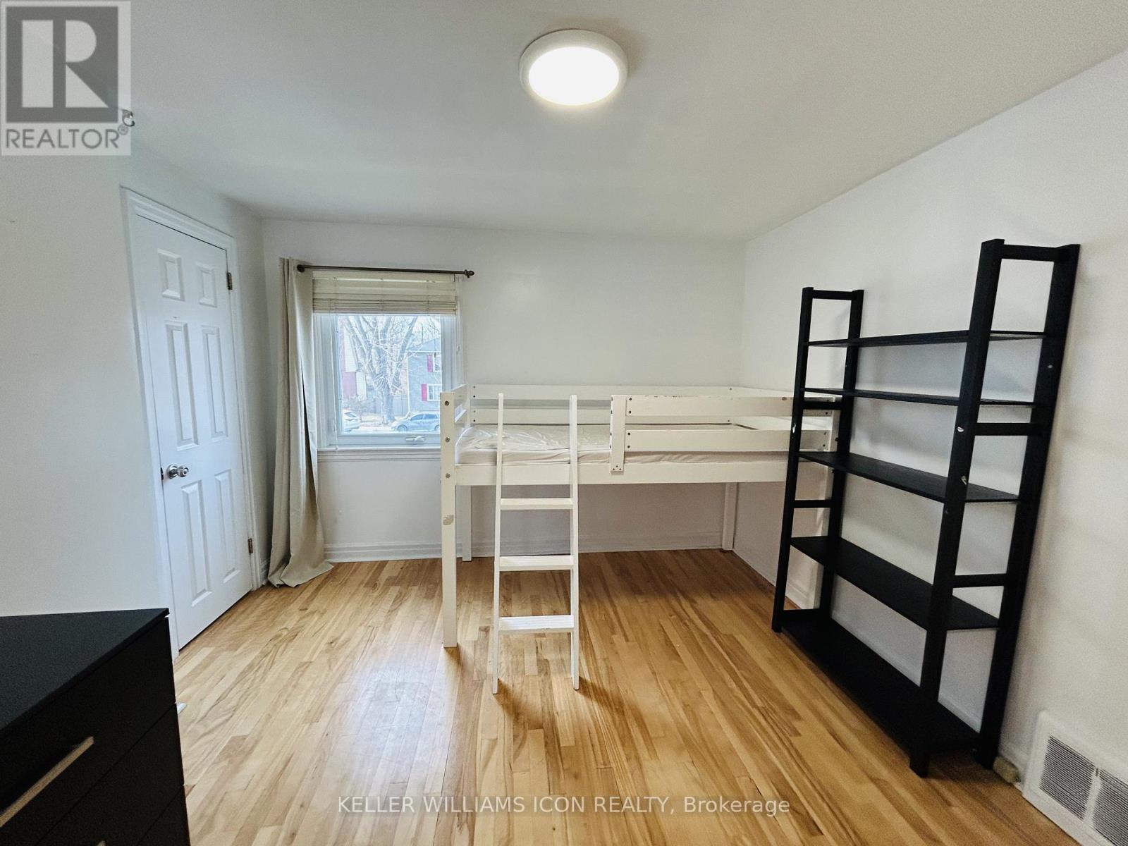 6 Centennial Boulevard, Ottawa, Ontario  K1S 0M7 - Photo 22 - X12940286