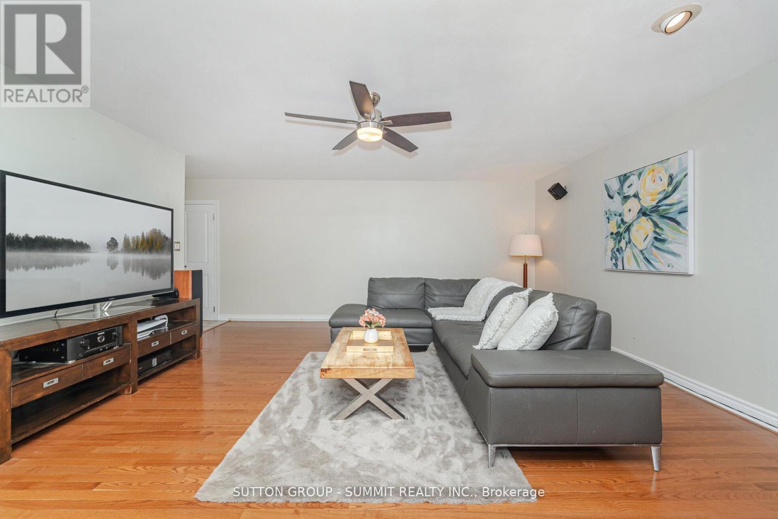 1175 Kane Road, Mississauga, Ontario  L5H 2M2 - Photo 8 - W12948262