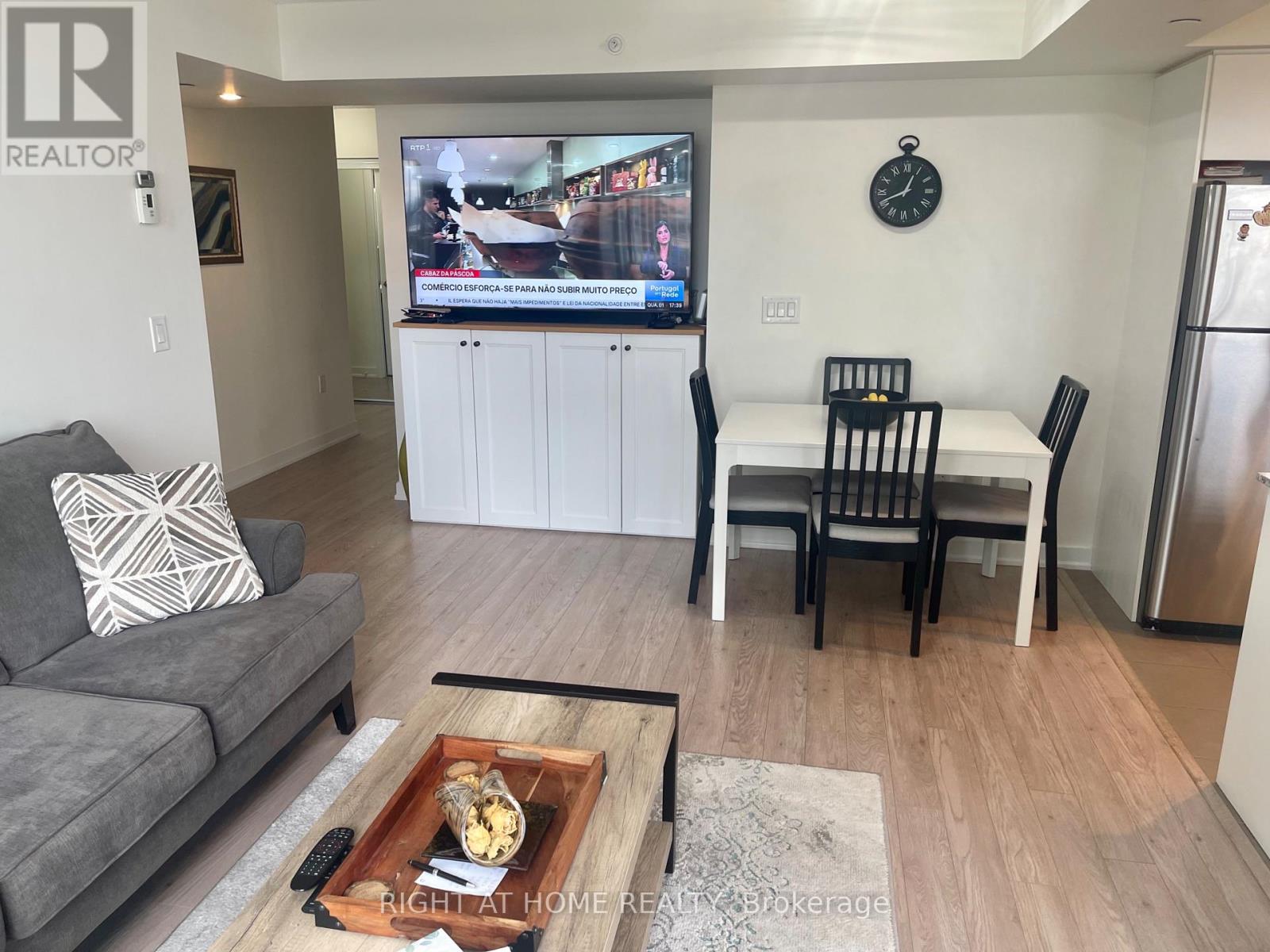 1117 - 800 Lawrence Avenue W, Toronto, Ontario  M6A 0B1 - Photo 11 - W12948264