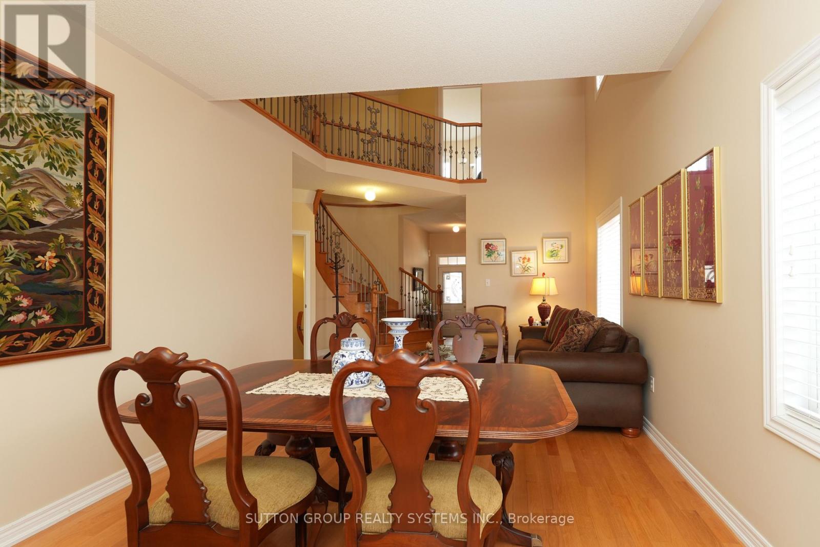 1382 Avon Drive, Mississauga, Ontario  L5N 7Z3 - Photo 17 - W12948292