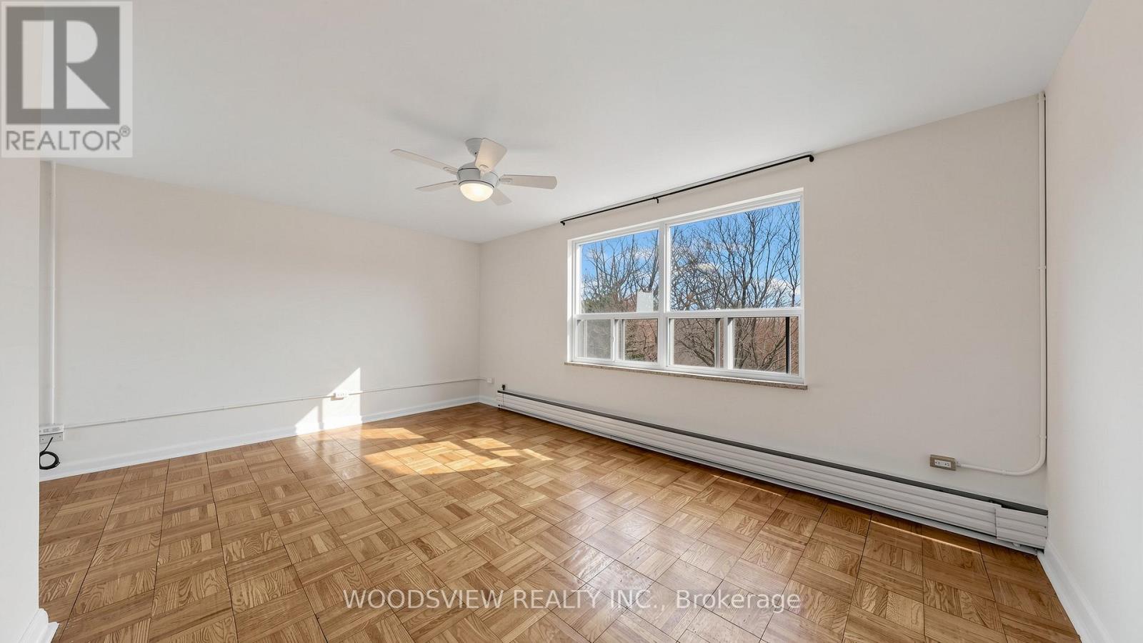 14 - 554 HARVIE AVENUE, Toronto, Ontario