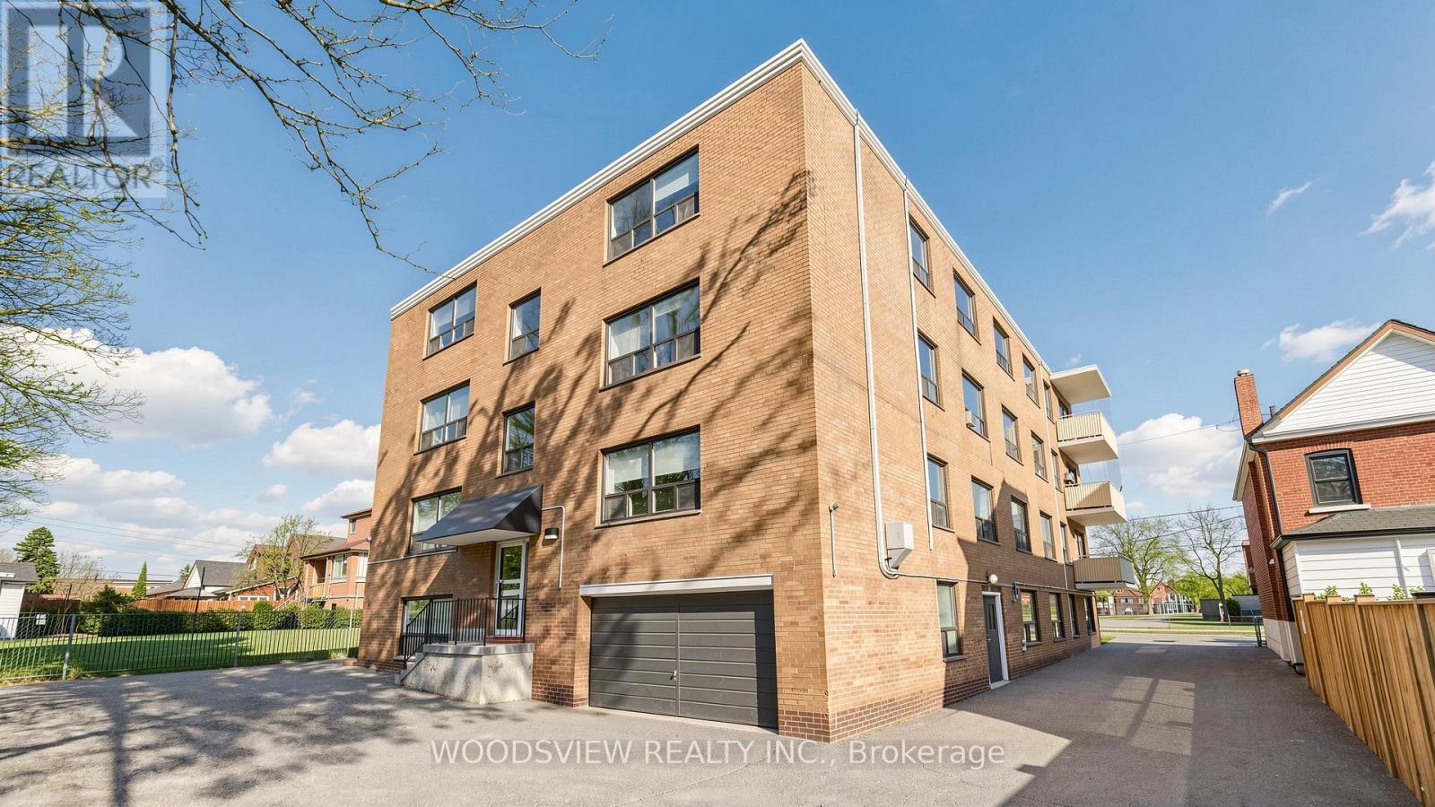 14 - 554 Harvie Avenue, Toronto, Ontario  M6E 4M1 - Photo 13 - W12948298