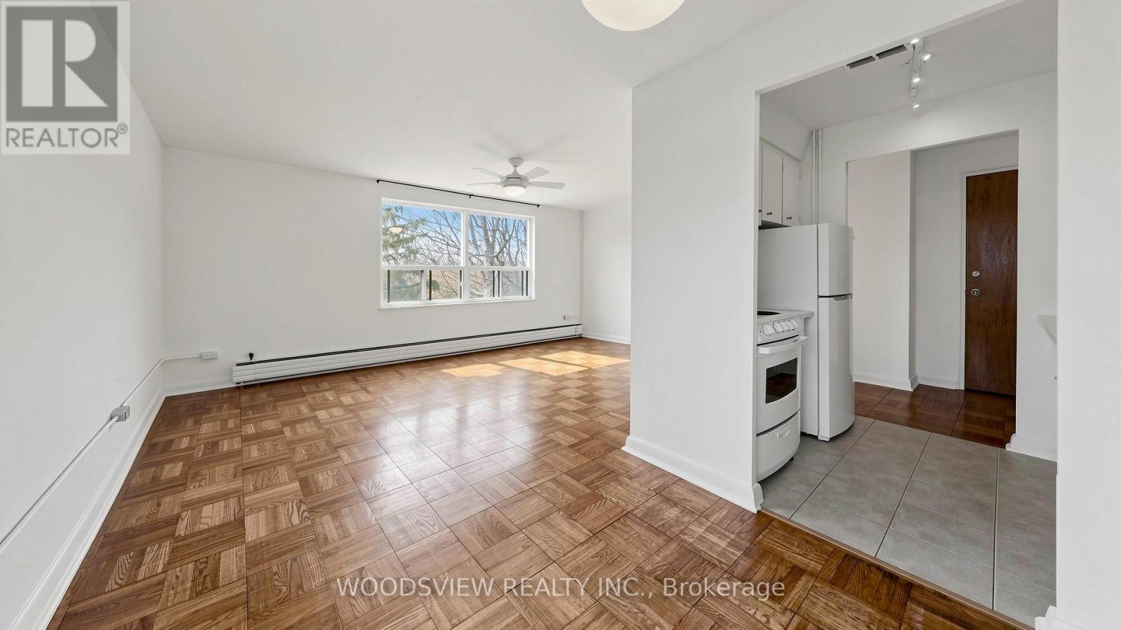 14 - 554 Harvie Avenue, Toronto, Ontario  M6E 4M1 - Photo 4 - W12948298