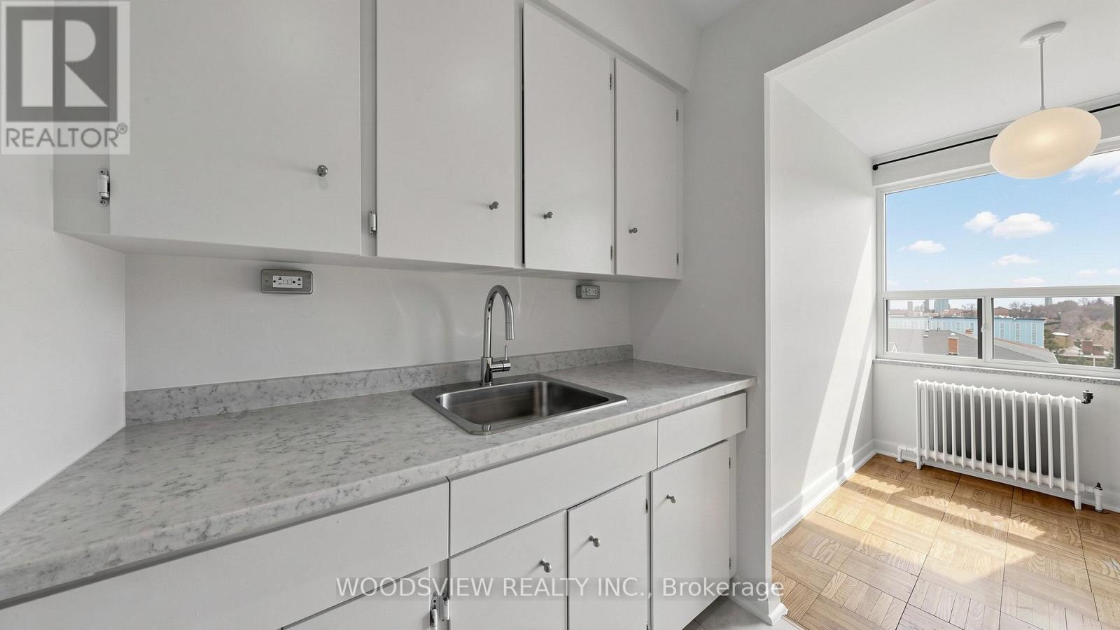 14 - 554 Harvie Avenue, Toronto, Ontario  M6E 4M1 - Photo 6 - W12948298