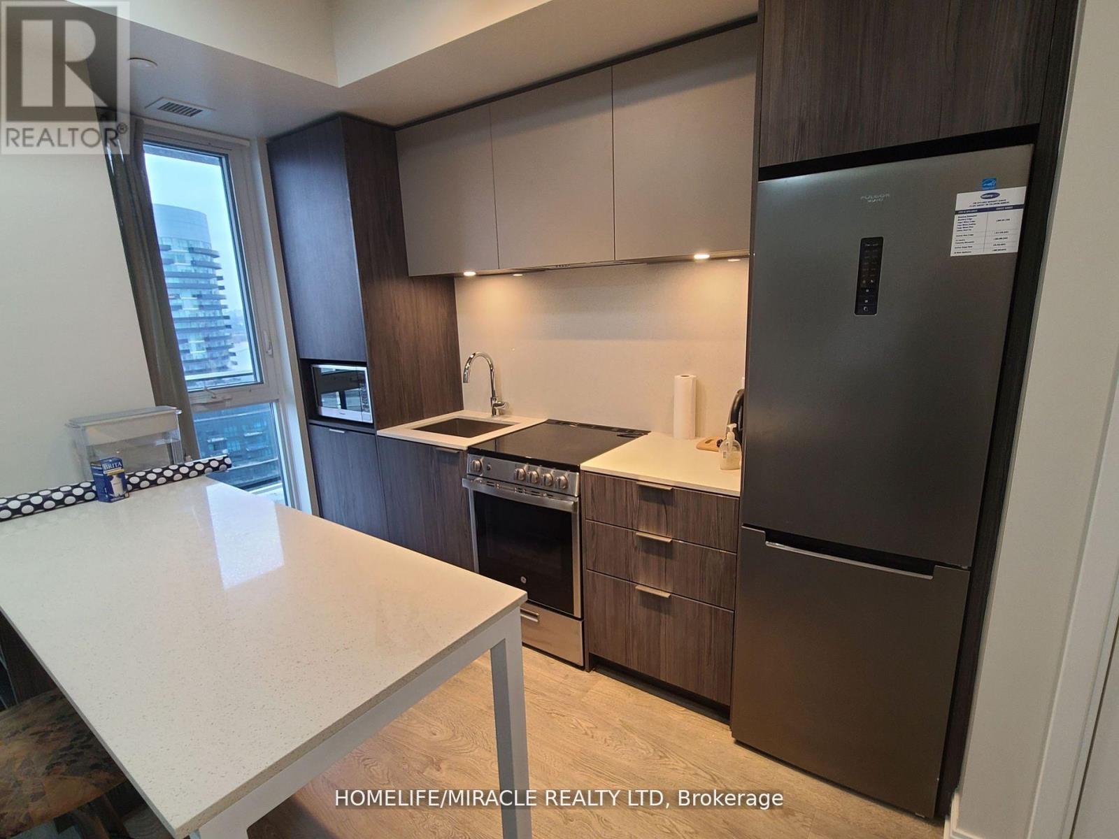 2503 - 70 Annie Craig Drive, Toronto, Ontario  M8V 0G2 - Photo 6 - W12948308