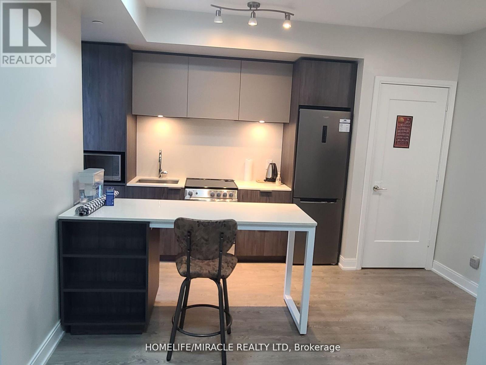 2503 - 70 Annie Craig Drive, Toronto, Ontario  M8V 0G2 - Photo 7 - W12948308