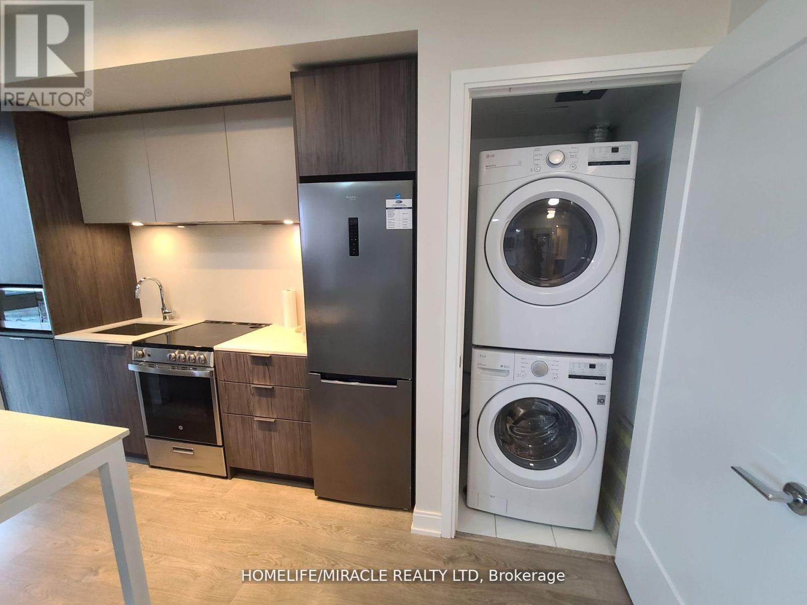 2503 - 70 Annie Craig Drive, Toronto, Ontario  M8V 0G2 - Photo 9 - W12948308