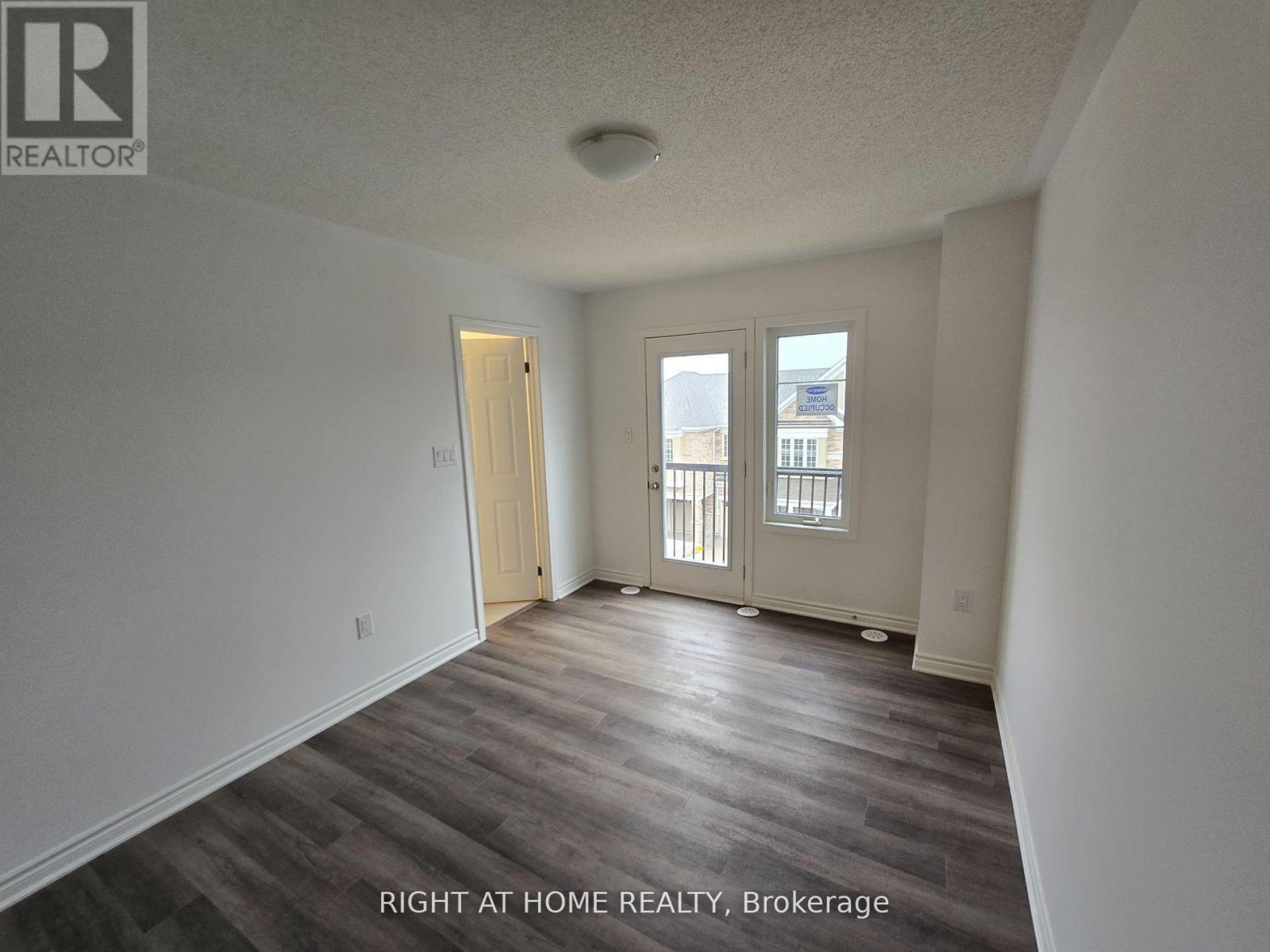 1687 Dance Court, Milton, Ontario  L9E 2A3 - Photo 31 - W12948320