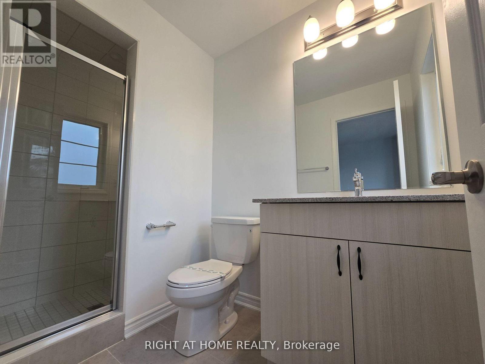 1687 Dance Court, Milton, Ontario  L9E 2A3 - Photo 34 - W12948320