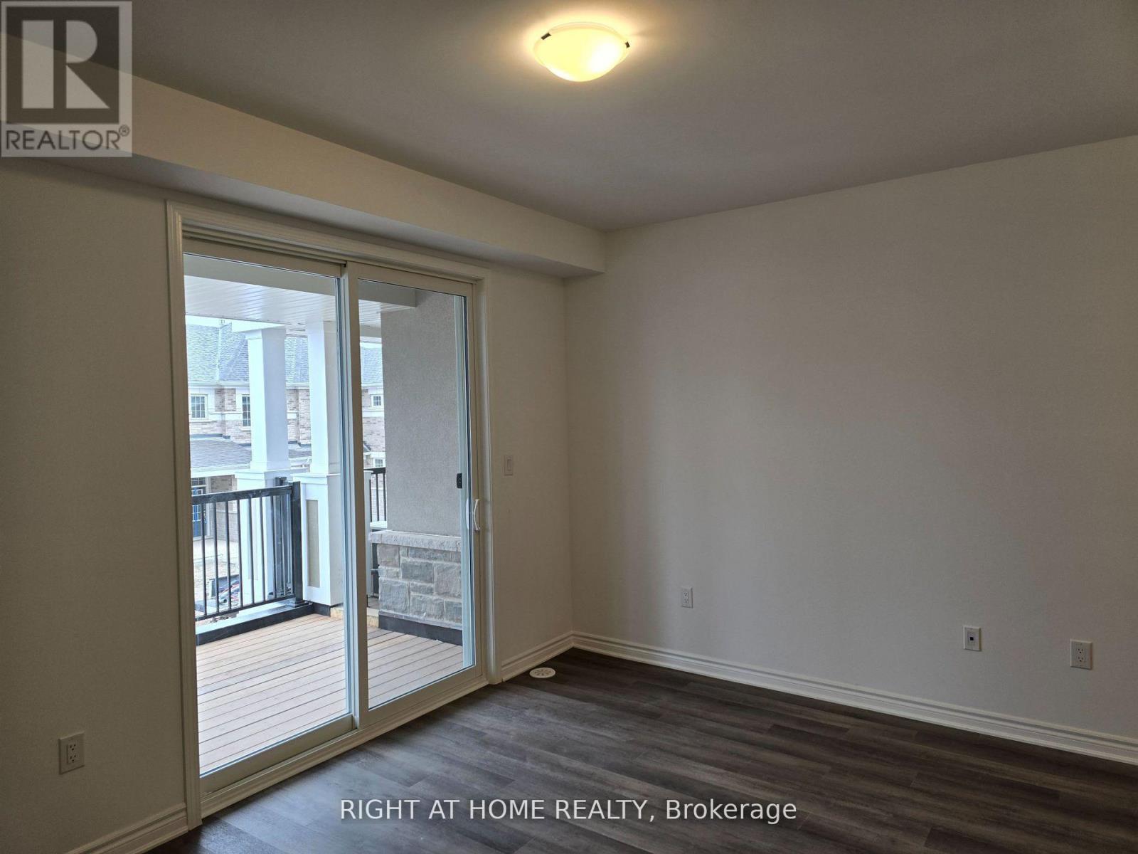 1687 Dance Court, Milton, Ontario  L9E 2A3 - Photo 9 - W12948320