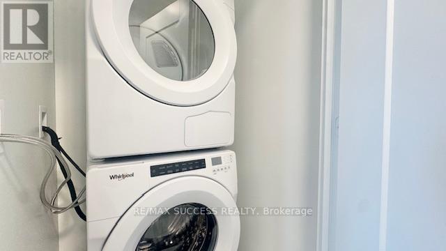 2314 - 60 Central Park Roadway Road E, Toronto, Ontario  M9A 3K1 - Photo 4 - W12948328