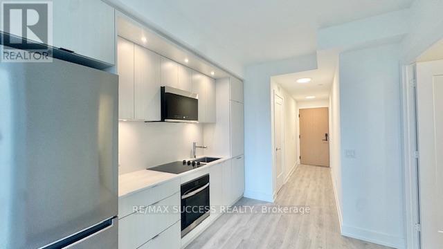 2314 - 60 Central Park Roadway Road E, Toronto, Ontario  M9A 3K1 - Photo 6 - W12948328