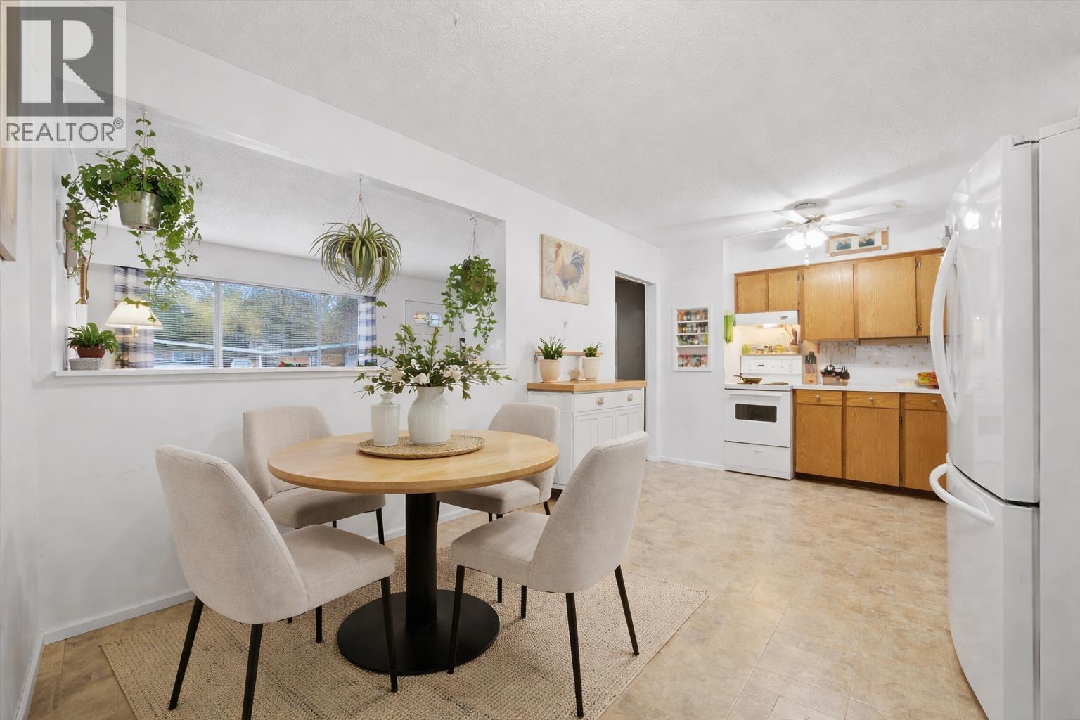 11735 Steeves Street, Maple Ridge, British Columbia  V2X 4X7 - Photo 8 - R3101812