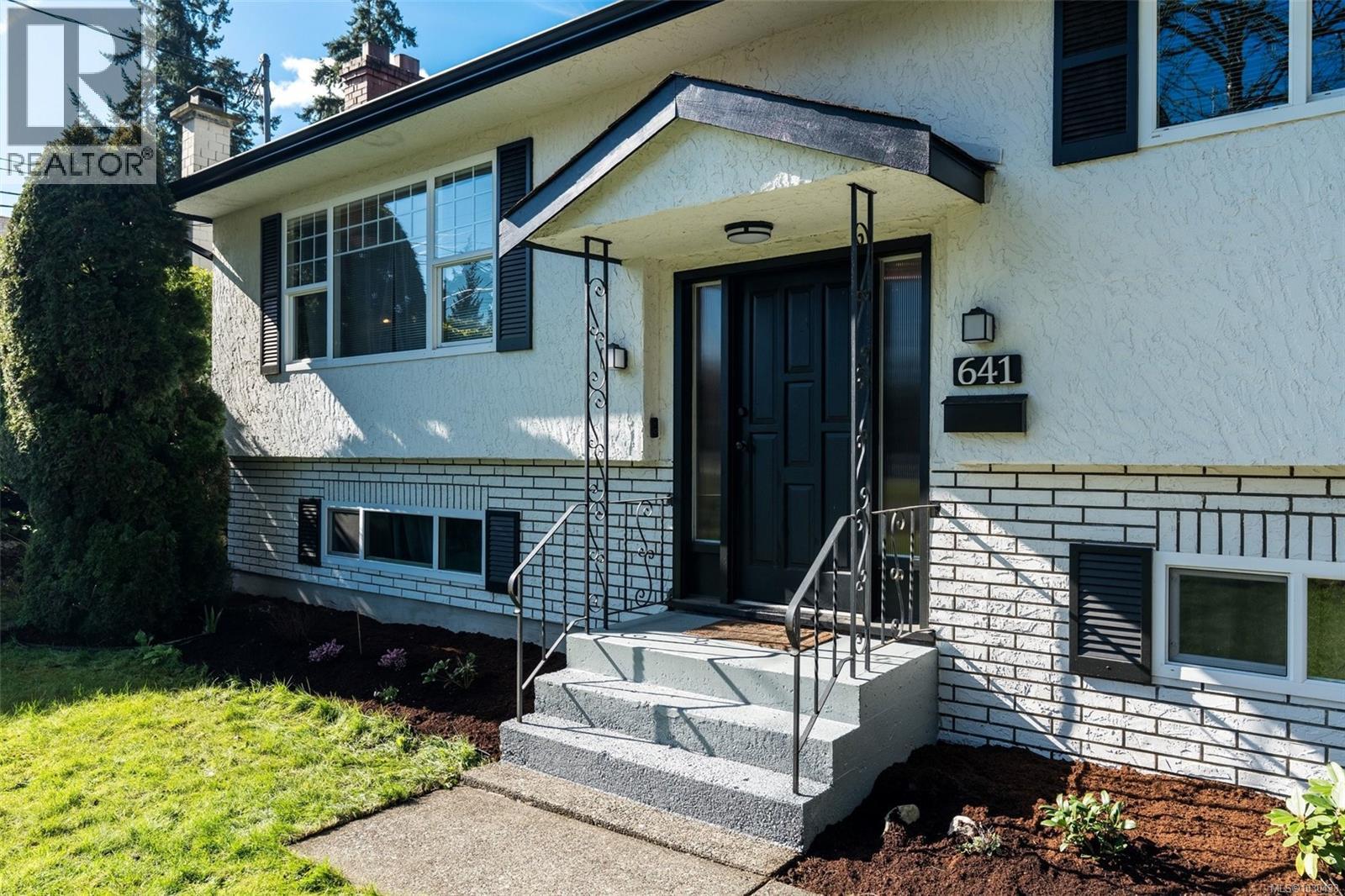 641 Jadel Dr, Colwood, British Columbia  V9C 2L3 - Photo 3 - 1030433