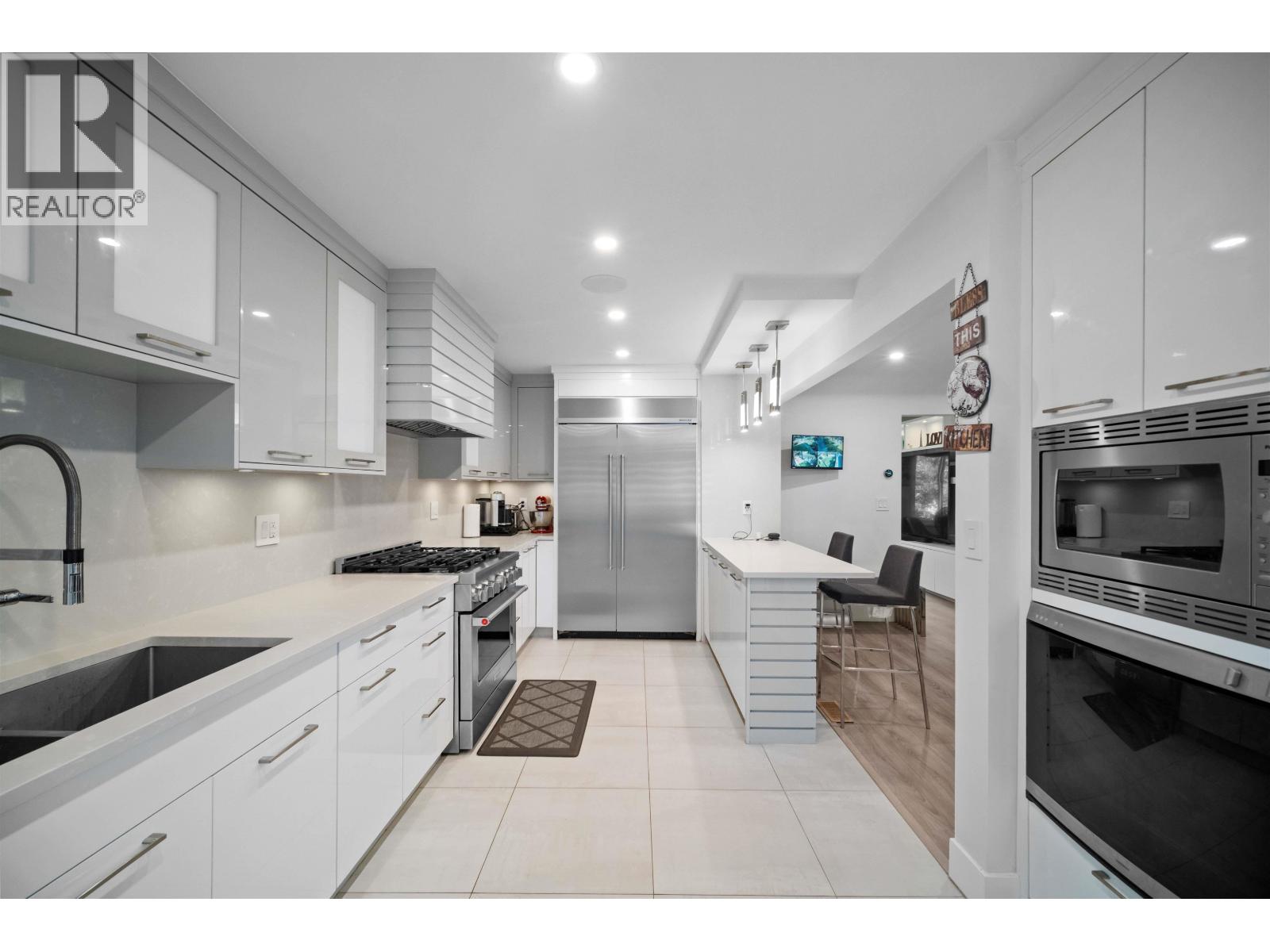 6978 Mckinnon Street, Vancouver, British Columbia  V5S 3G5 - Photo 4 - R3106194