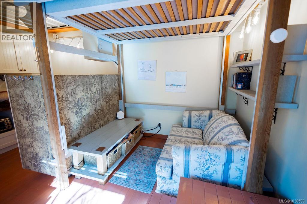 3112 Steele St, Victoria, British Columbia  V8Z 3N8 - Photo 42 - 1030533