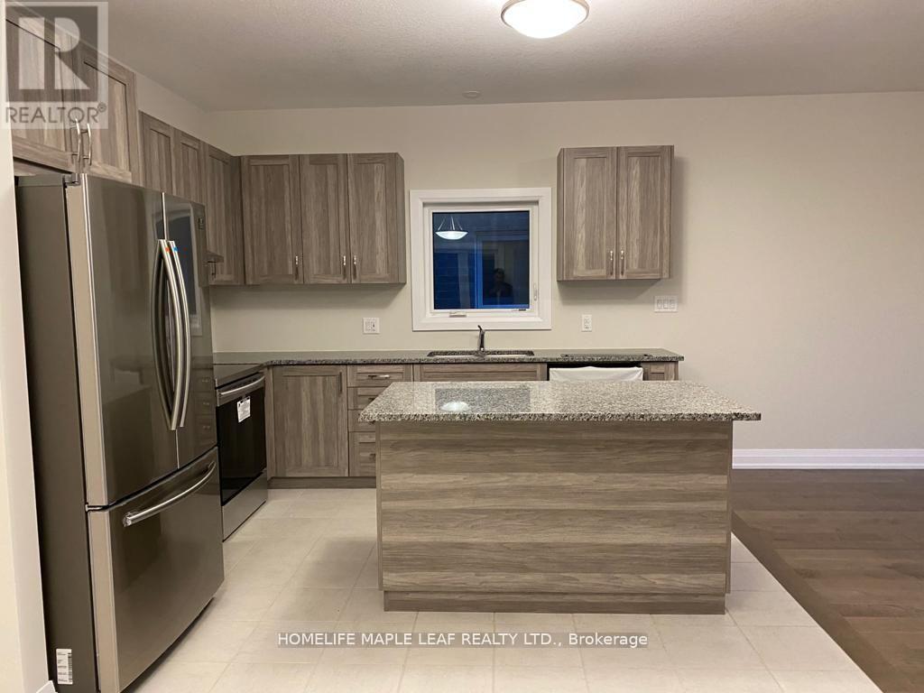 237 Sedgewood Street, Kitchener, Ontario  N2P 0H9 - Photo 5 - X12948278