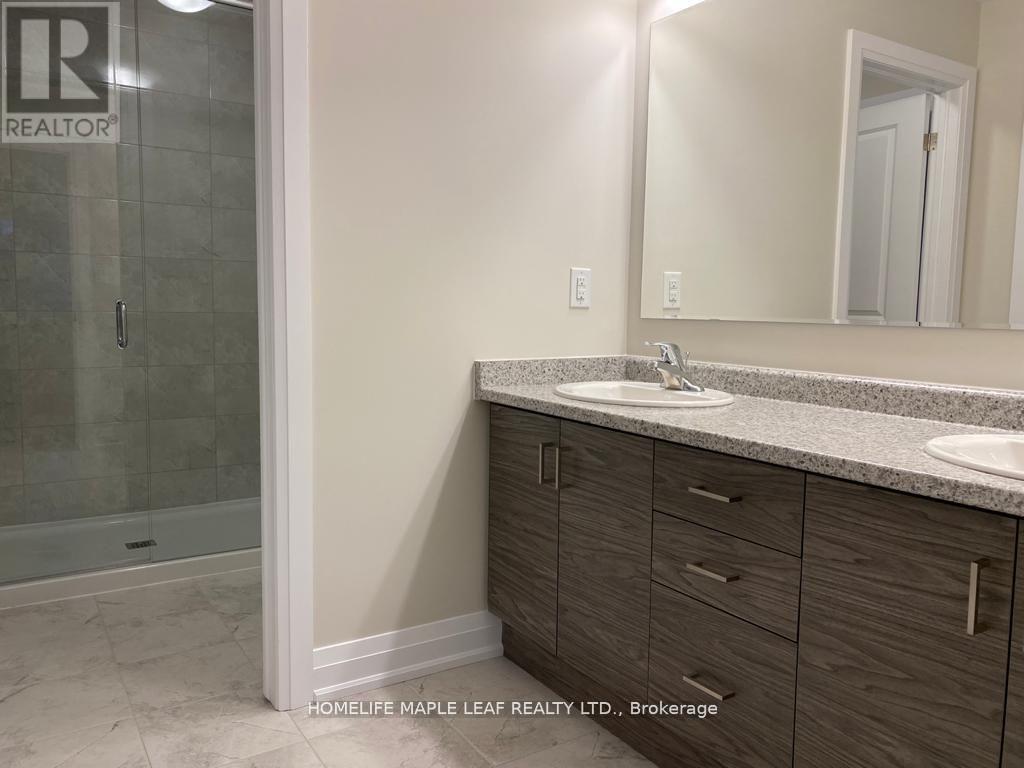 237 Sedgewood Street, Kitchener, Ontario  N2P 0H9 - Photo 9 - X12948278