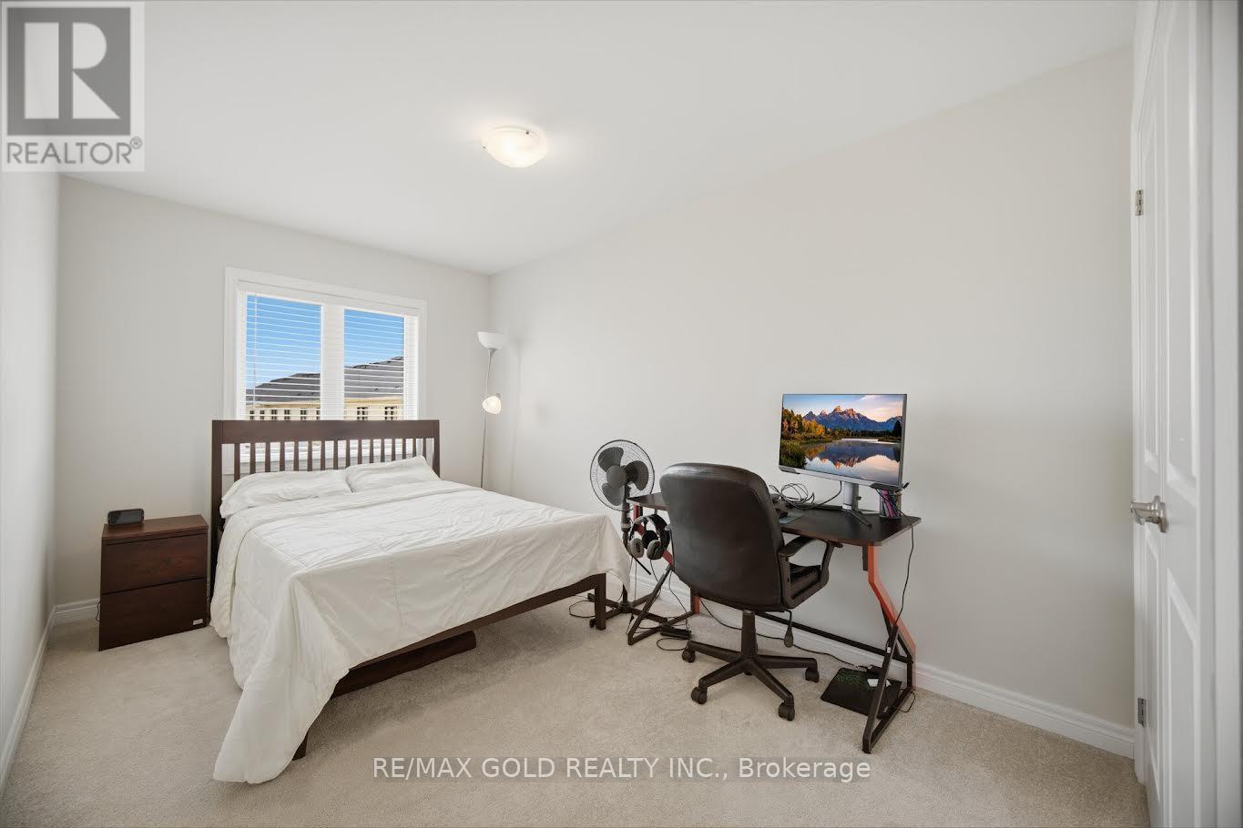 30 Mia Drive, Hamilton, Ontario  L9B 0K1 - Photo 18 - X12948296