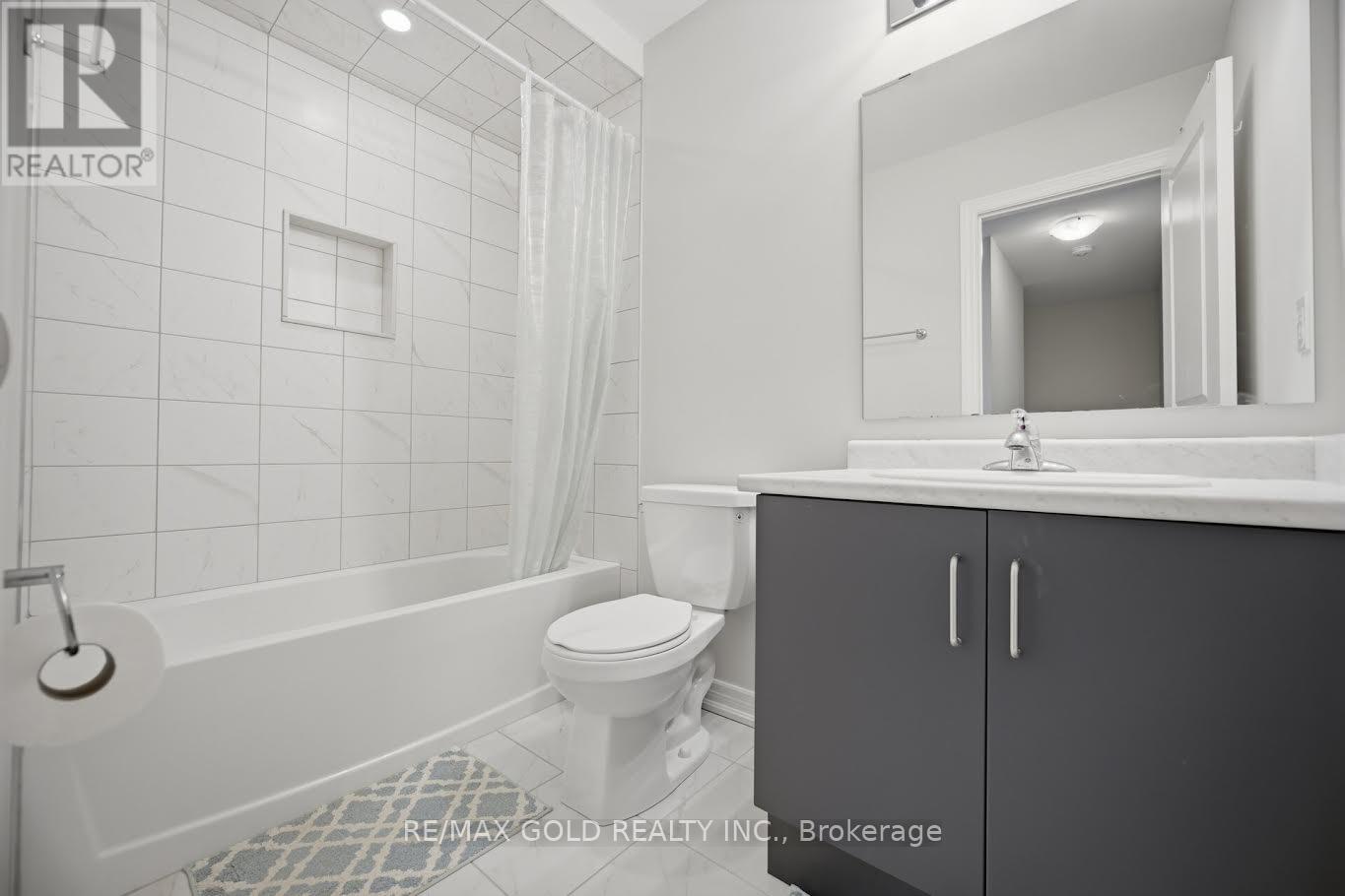 30 Mia Drive, Hamilton, Ontario  L9B 0K1 - Photo 21 - X12948296