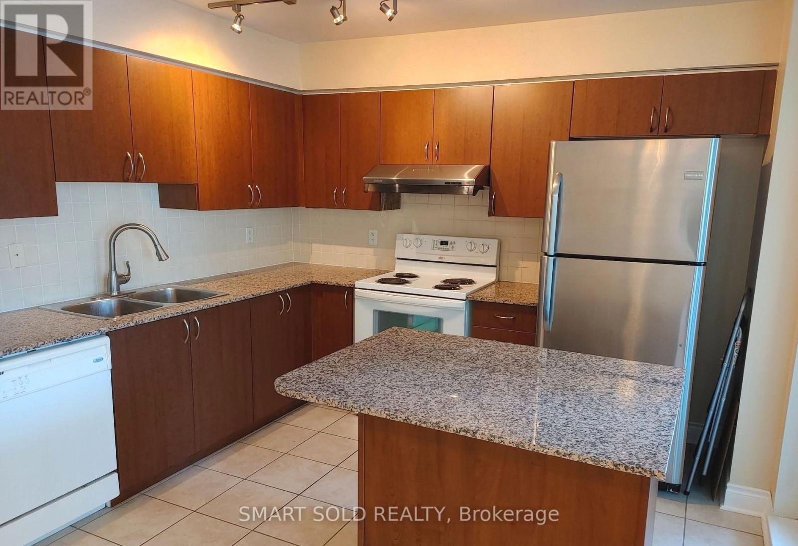 702 - 75 South Town Centre Boulevard, Markham, Ontario  L6G 0B3 - Photo 13 - N12948322