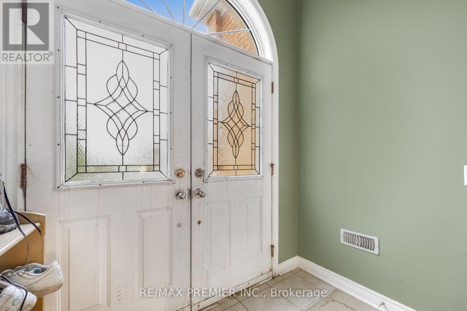 43 Wildsky Road, Brampton, Ontario  L6Y 5P9 - Photo 8 - W12932780